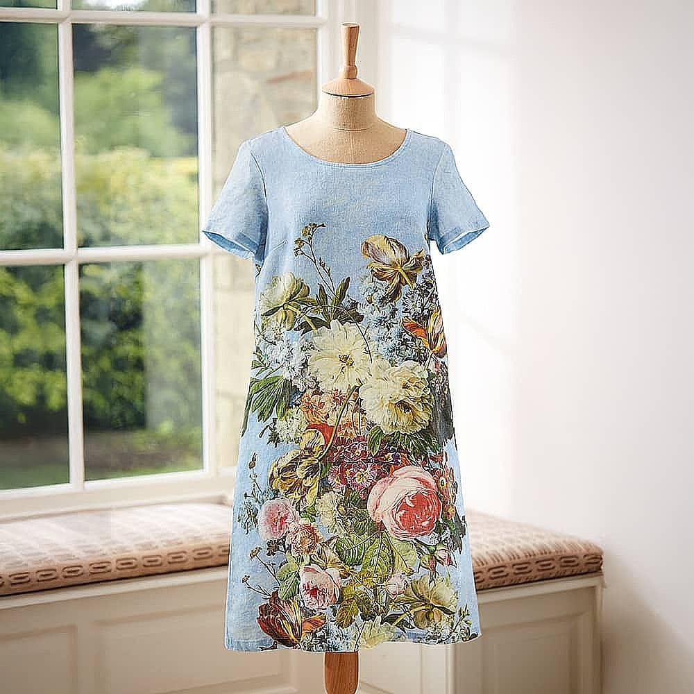 Robe en lin Nature morte Museum Selection