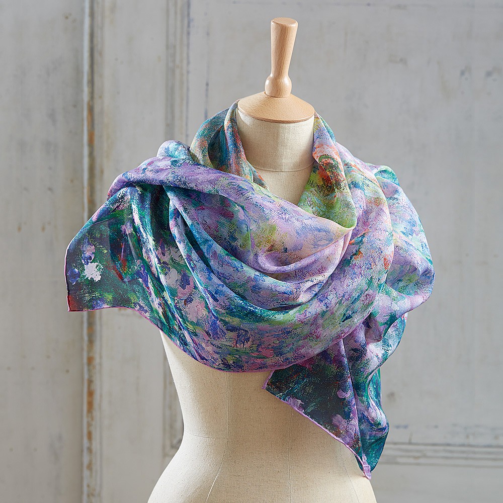 5 raisons d'adopter le foulard en soie Atelier Hoi An
