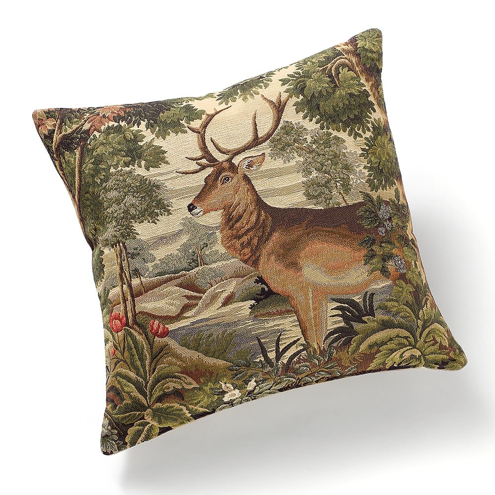 Coussin en tapisserie cerf en fôret
