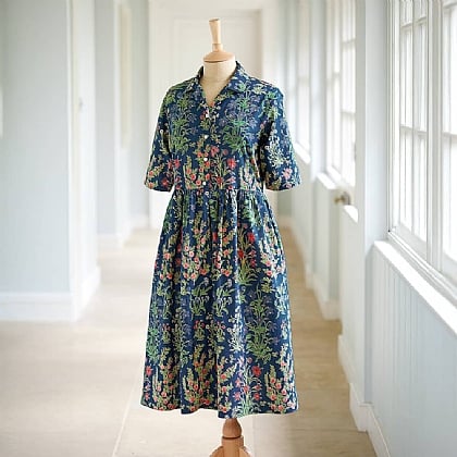 Robe en coton botanique